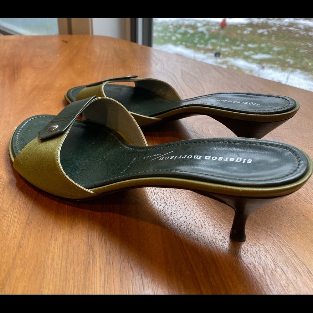 Vintage Sigerson Morrison leather kitten heels